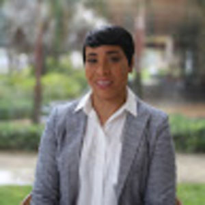 Meet your Posher, Simone